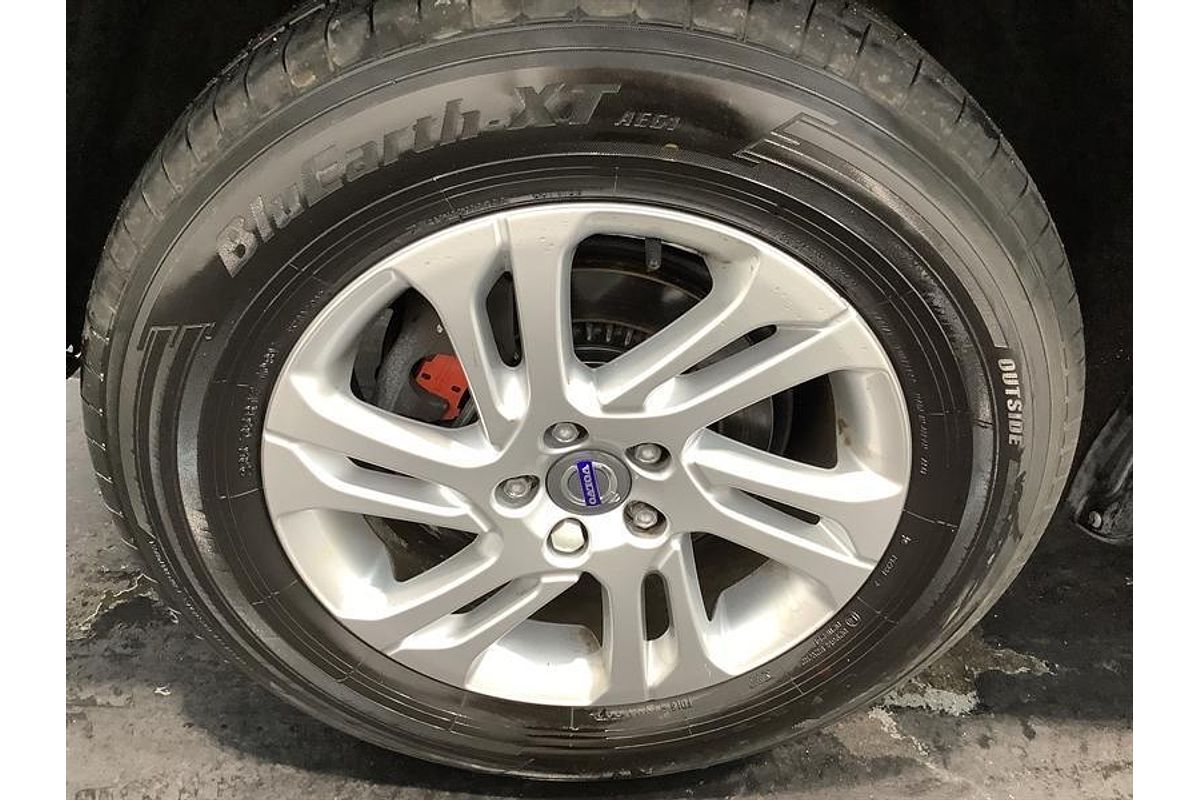 2015 Volvo XC60 D4 Kinetic