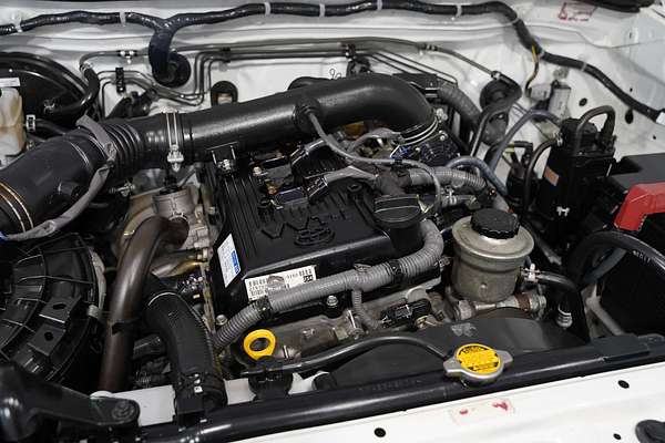 2015 Toyota Hilux Workmate TGN121R Rear Wheel Drive