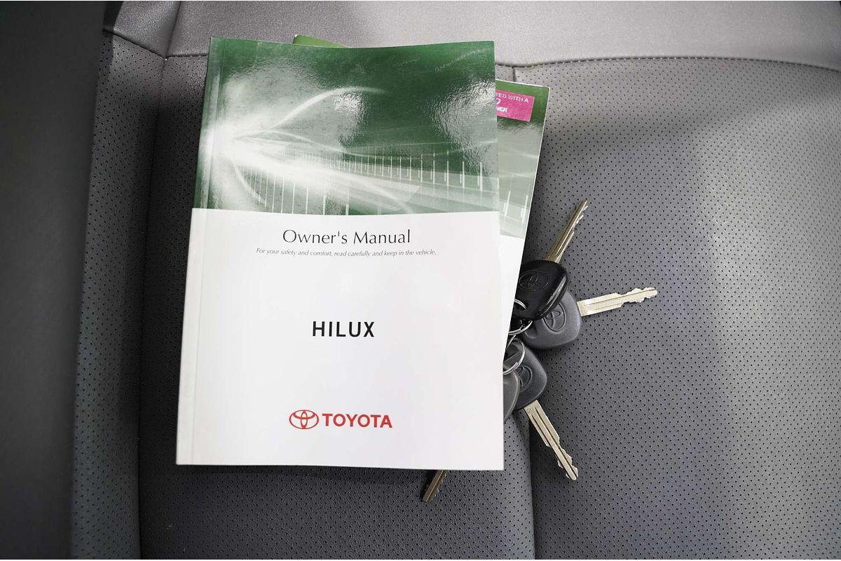 2015 Toyota Hilux Workmate TGN121R Rear Wheel Drive