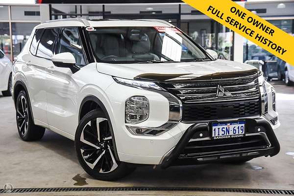 2022 Mitsubishi Outlander Exceed ZM