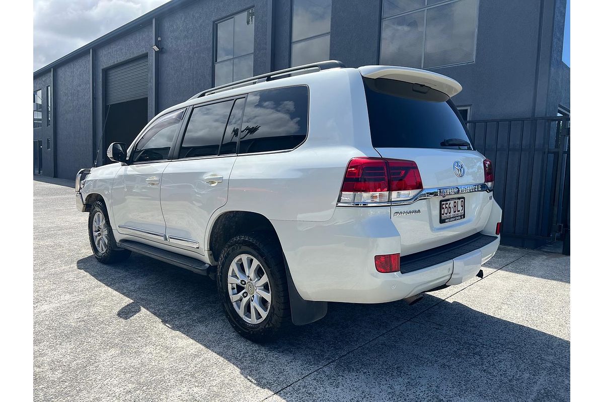 2017 Toyota Landcruiser Sahara VDJ200R