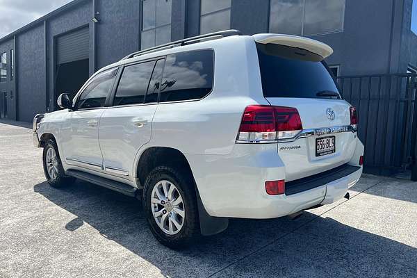 2017 Toyota Landcruiser Sahara VDJ200R
