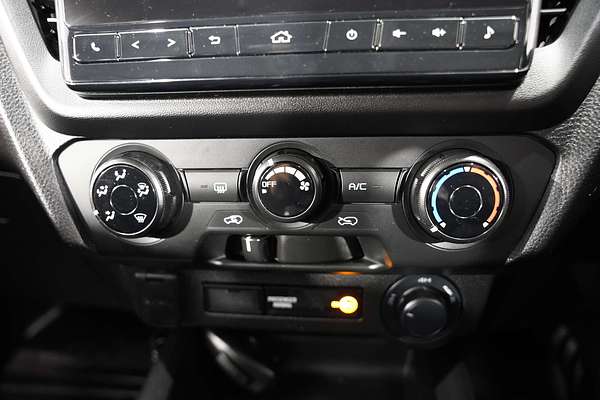 2021 Isuzu D-MAX SX 4X4