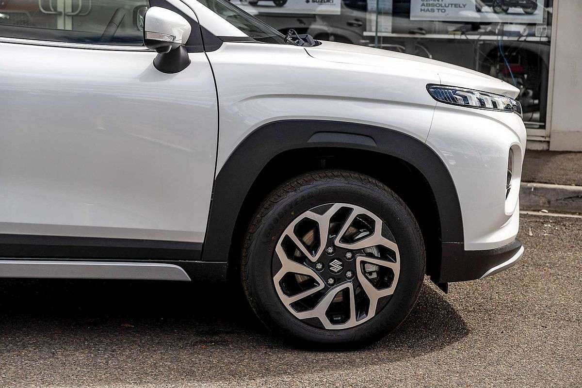 2025 Suzuki Fronx Hybrid KW