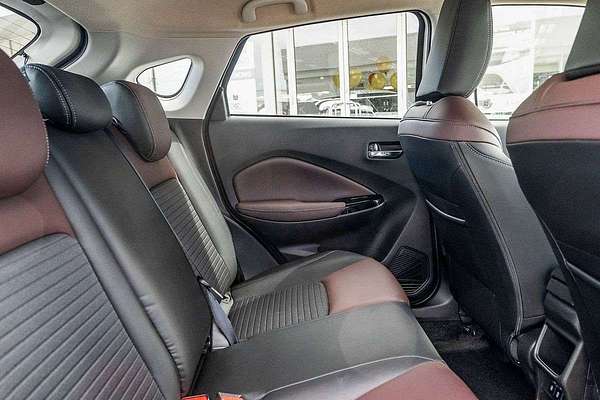 2025 Suzuki Fronx Hybrid KW