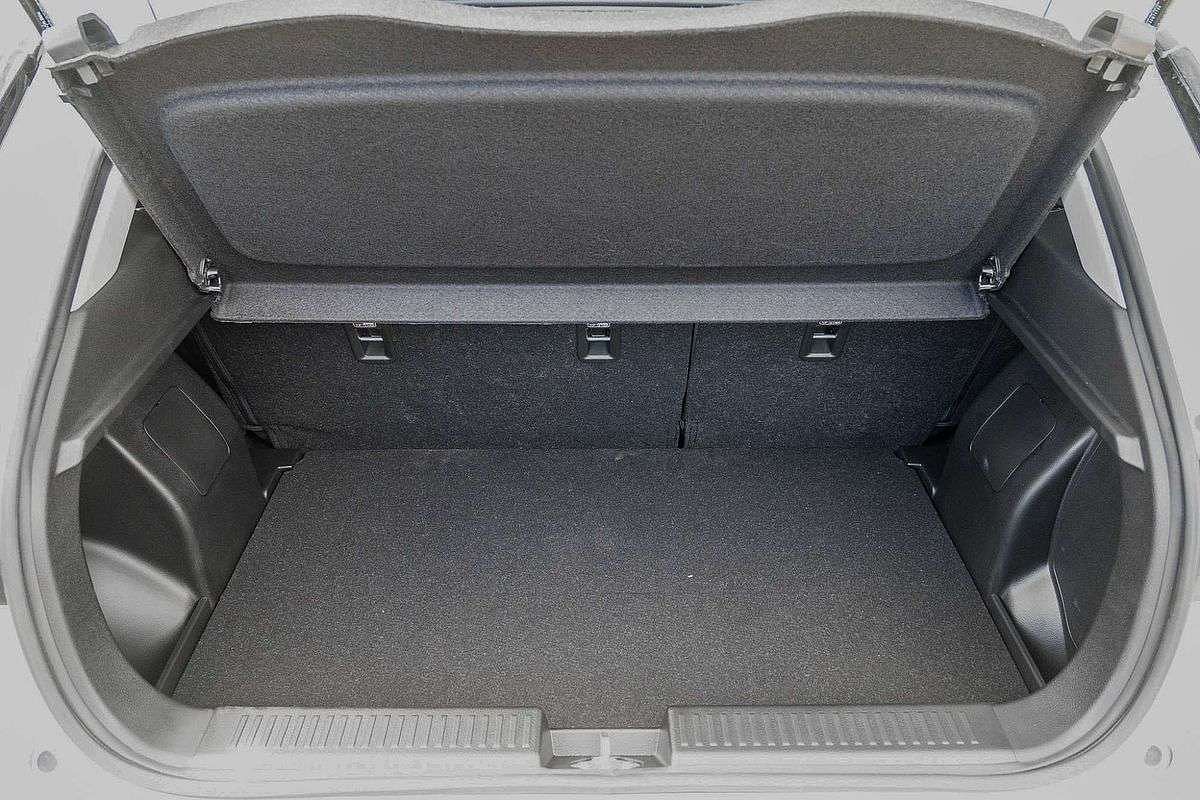 2025 Suzuki Fronx Hybrid KW