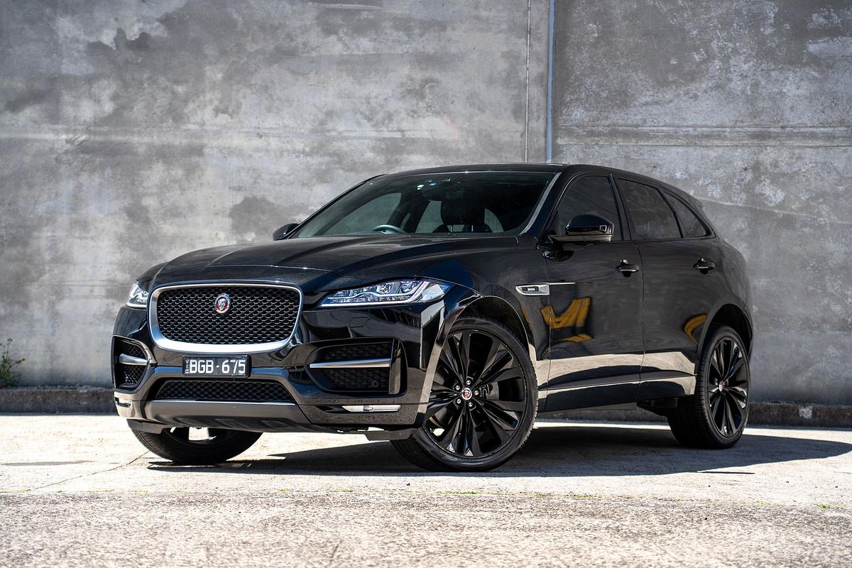 2019 Jaguar F-PACE 30d R-Sport X761