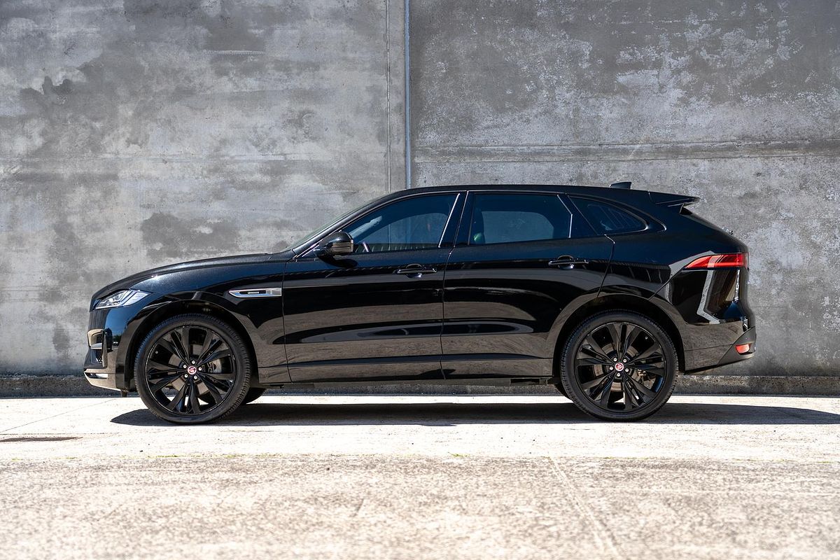 2019 Jaguar F-PACE 30d R-Sport X761