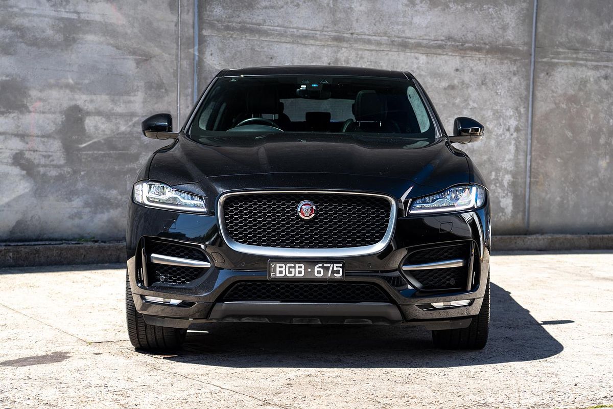 2019 Jaguar F-PACE 30d R-Sport X761