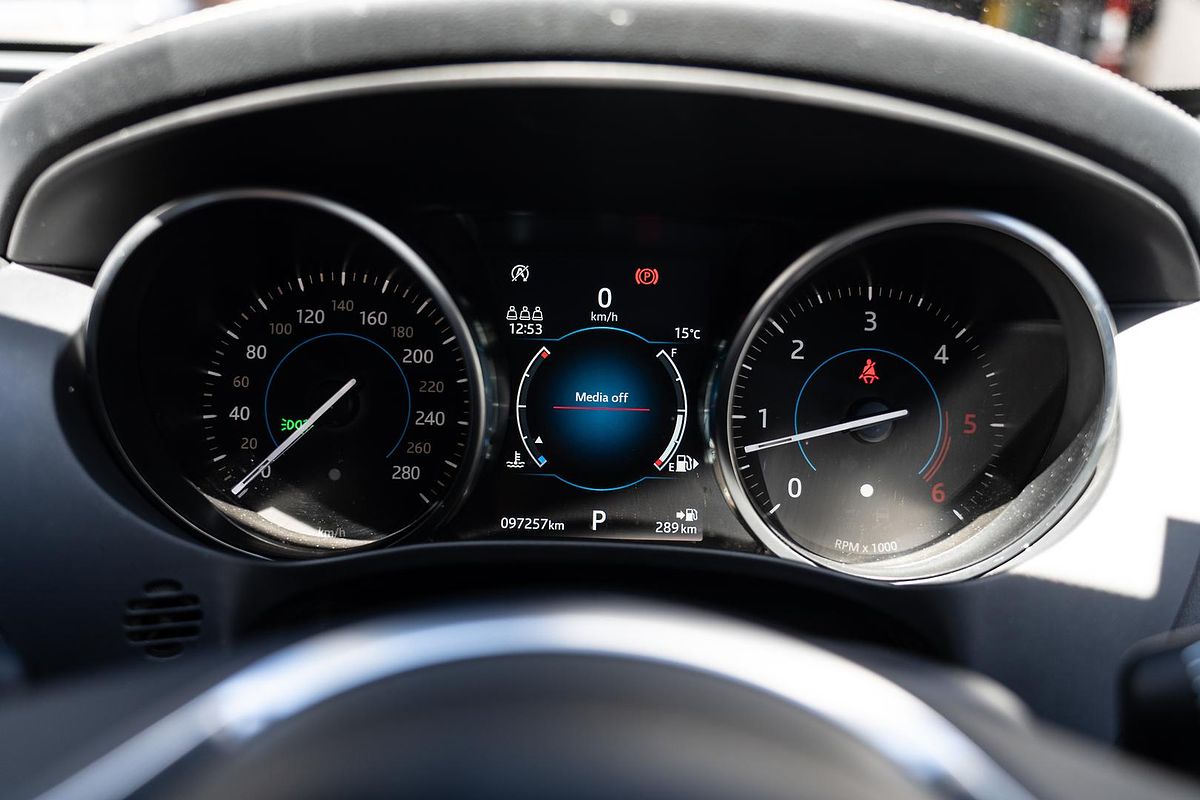 2019 Jaguar F-PACE 30d R-Sport X761