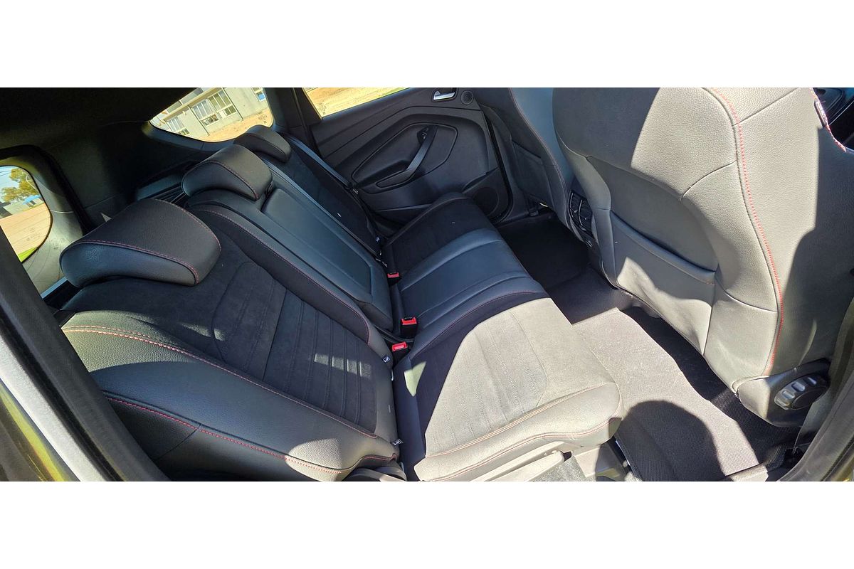 2019 Ford Escape ST-Line ZG