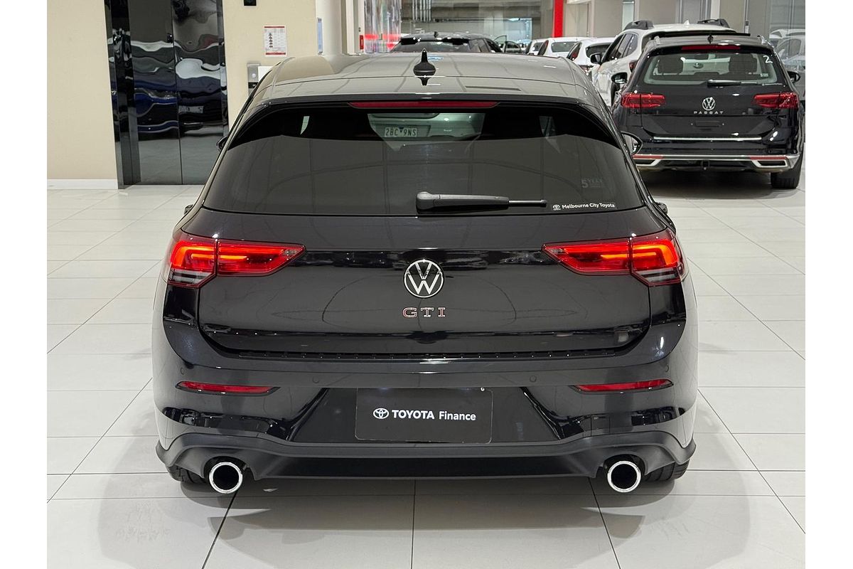 2022 Volkswagen Golf GTI 8