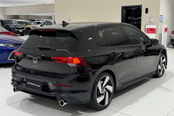 2022 Volkswagen Golf GTI 8