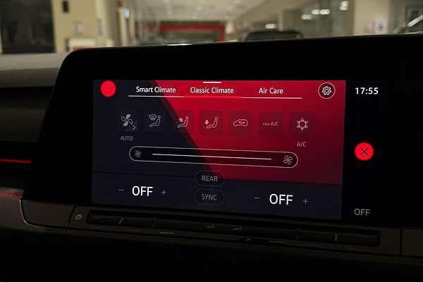 2022 Volkswagen Golf GTI 8