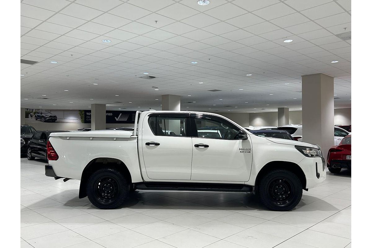 2022 Toyota Hilux SR GUN126R