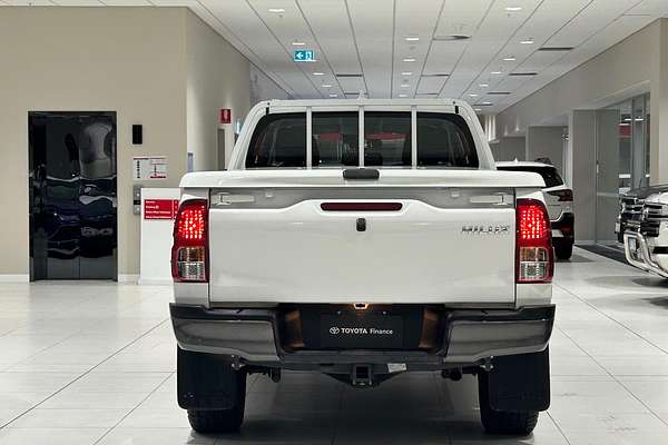 2022 Toyota Hilux SR GUN126R