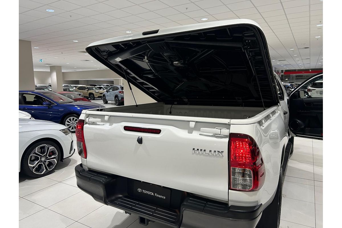 2022 Toyota Hilux SR GUN126R