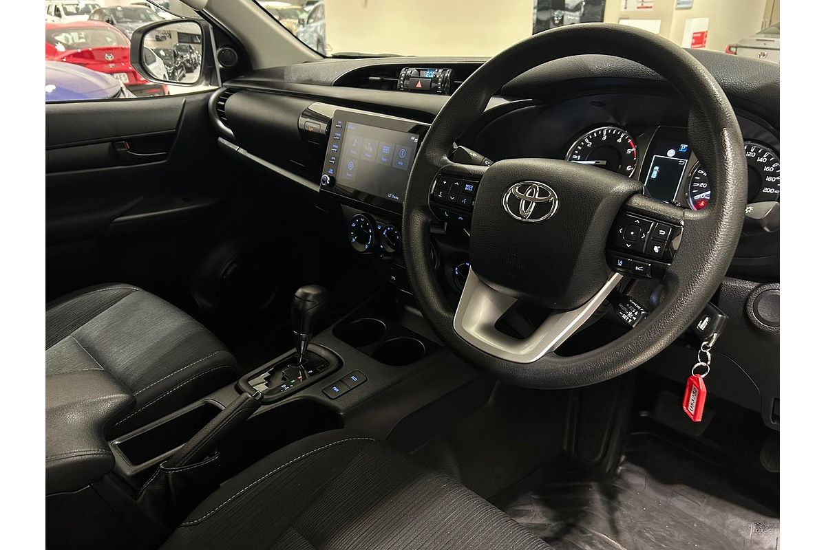 2022 Toyota Hilux SR GUN126R