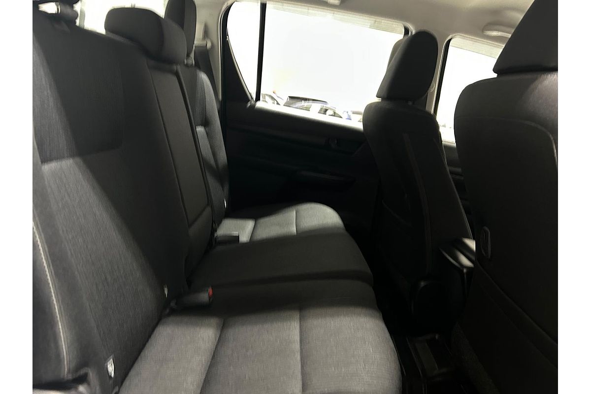 2022 Toyota Hilux SR GUN126R