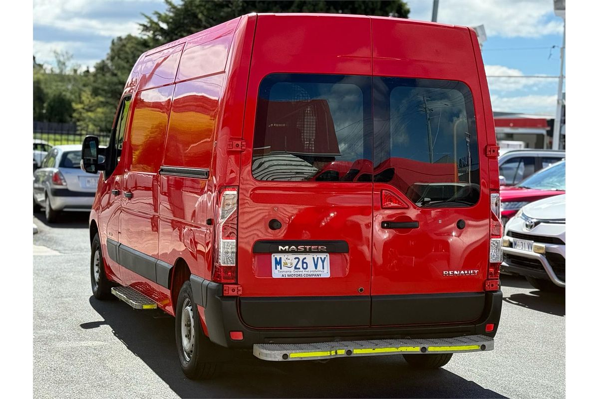 2015 Renault Master X62 MWB Mid Roof