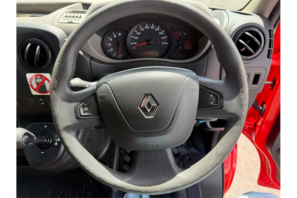 2015 Renault Master X62 MWB Mid Roof