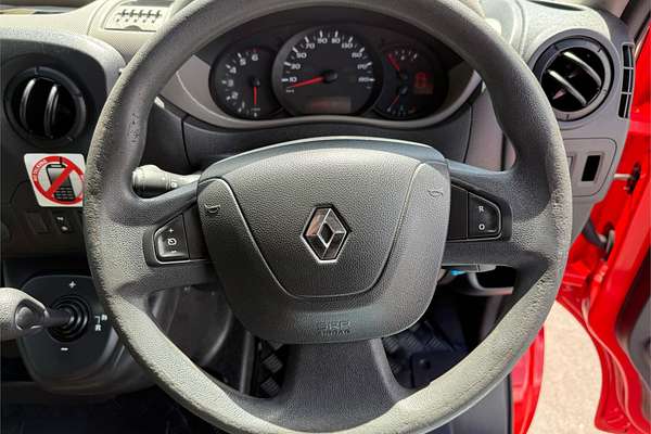 2015 Renault Master X62 MWB Mid Roof