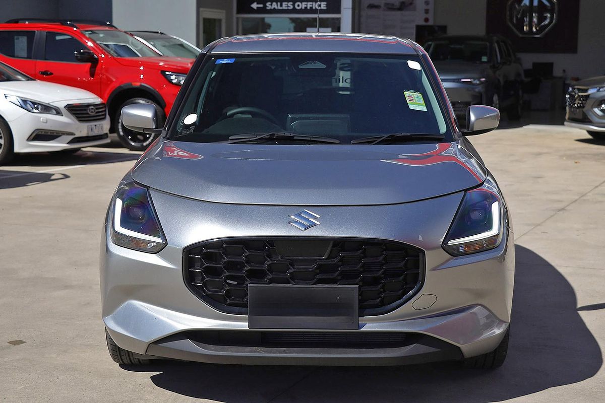 2025 Suzuki Swift Hybrid Plus UZ