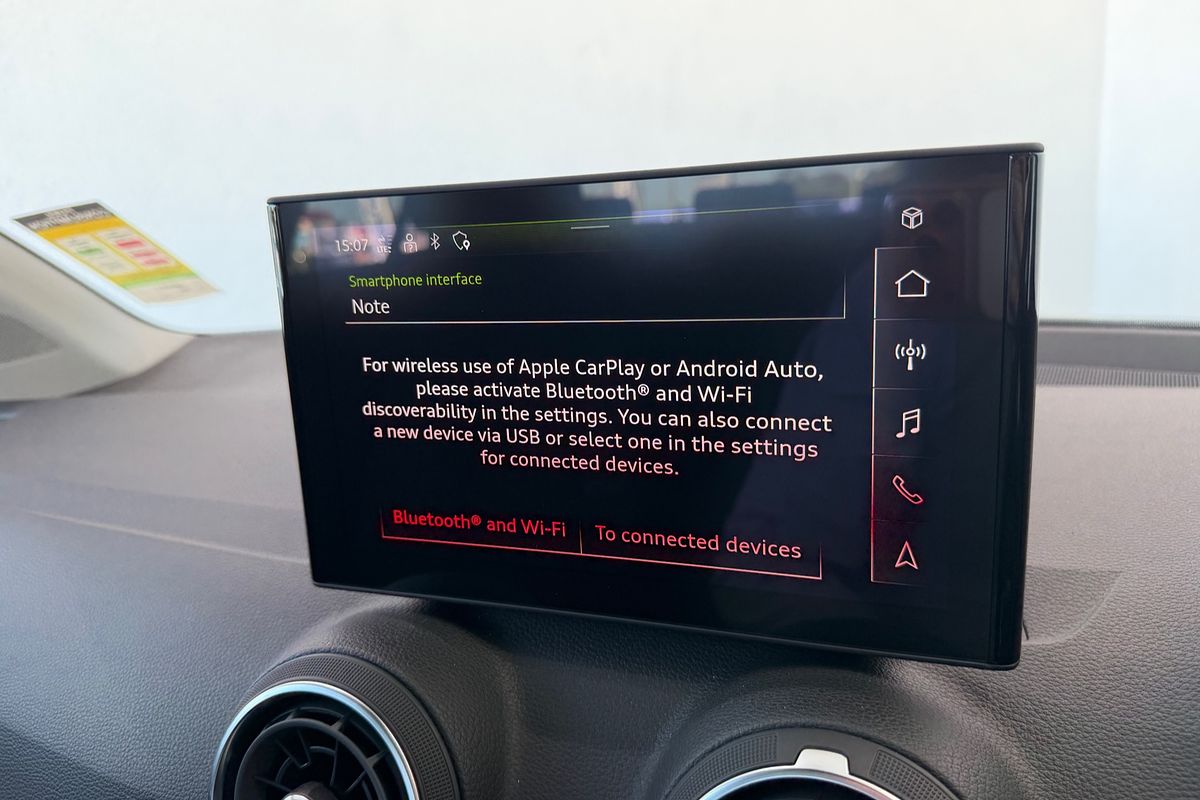 2025 Audi Q2 35 TFSI S line edition GA