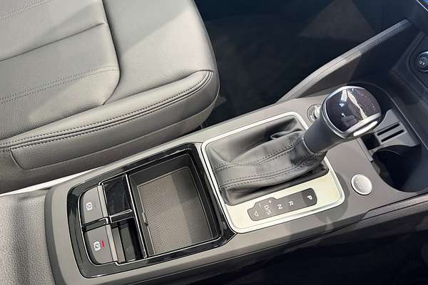 2025 Audi Q2 35 TFSI S line edition GA