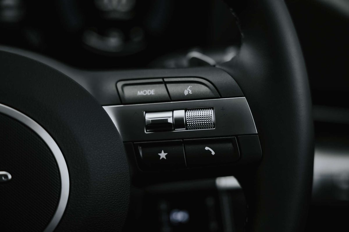 2025 Hyundai Kona Hybrid Elite SX2.V3