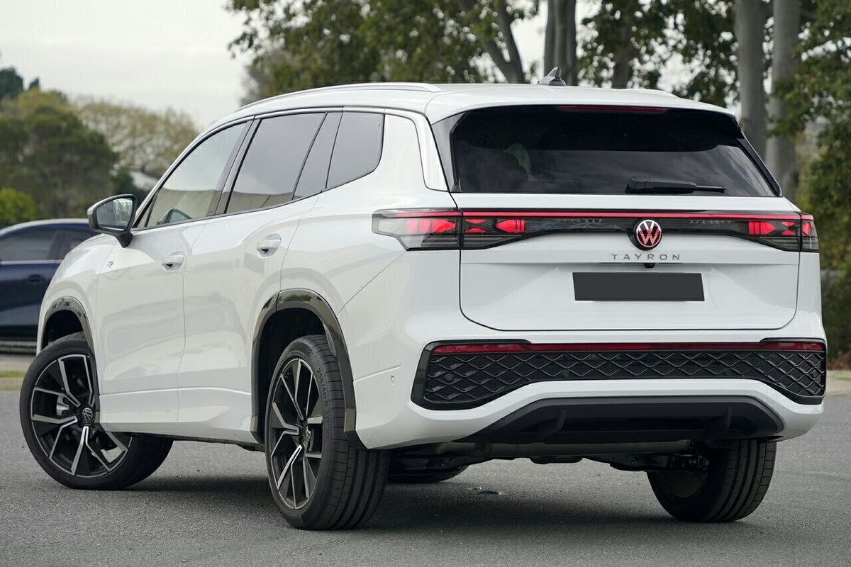 2025 Volkswagen Tayron 195TSI R-Line R4