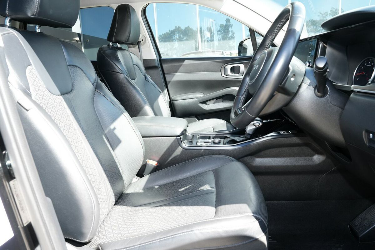 2023 Kia Sorento Sport+ MQ4