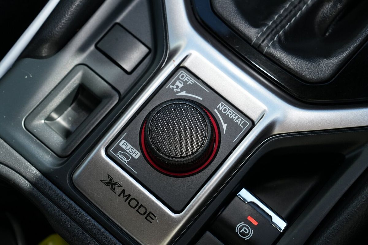 2023 Subaru Forester 2.5i 50 Years Edition S5