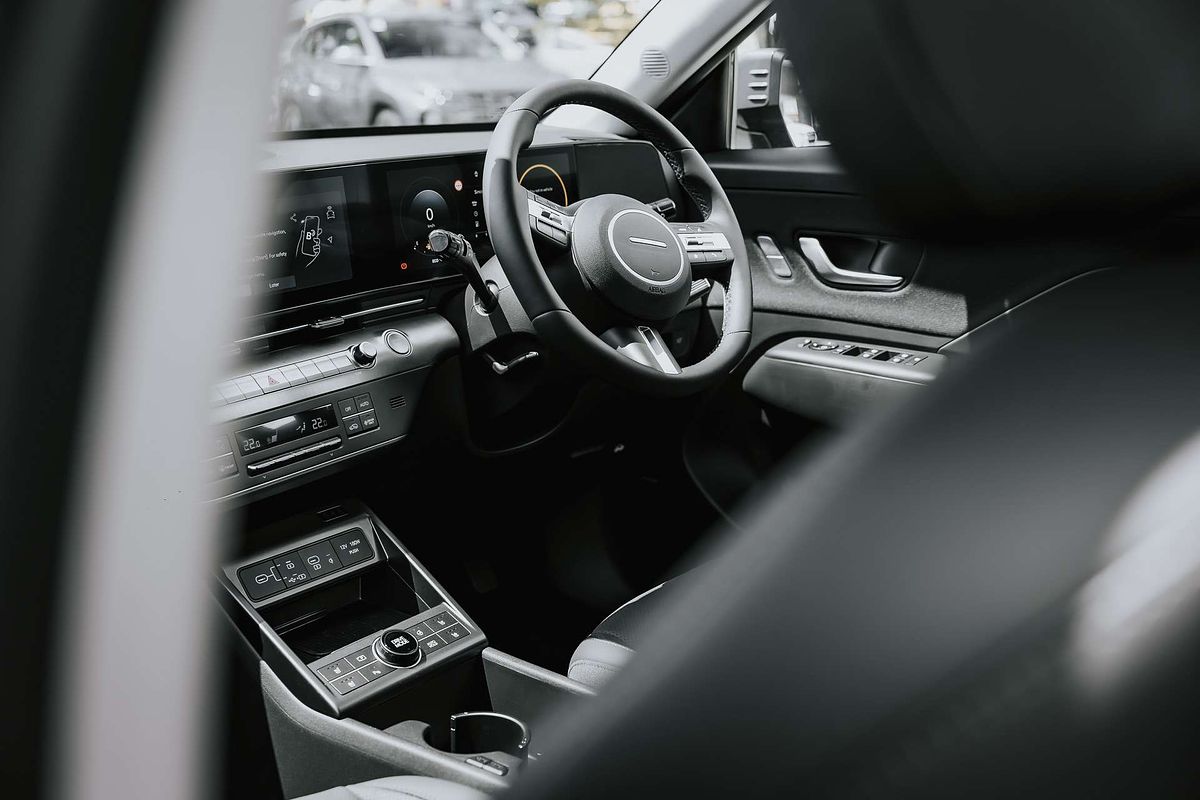 2025 Hyundai Kona Premium SX2.V3