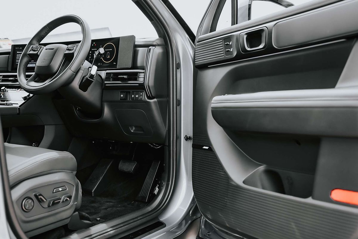 2025 Hyundai Santa Fe Hybrid Calligraphy MX5.V2