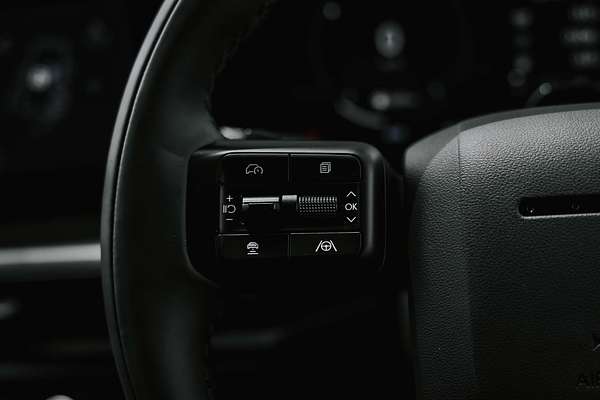 2025 Hyundai Santa Fe Hybrid Calligraphy MX5.V2