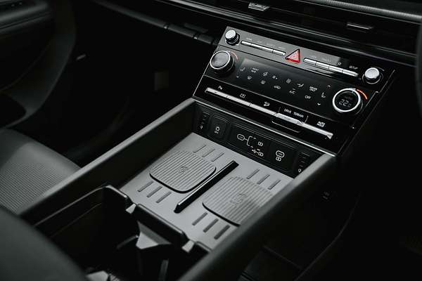 2025 Hyundai Santa Fe Hybrid Calligraphy MX5.V2