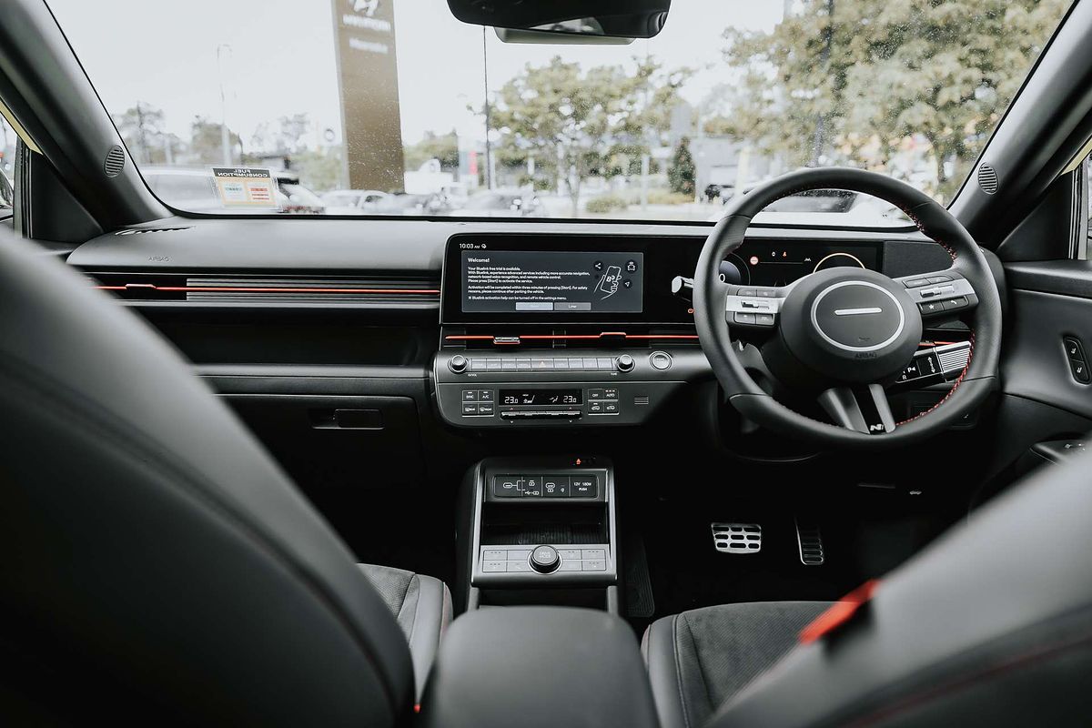 2025 Hyundai Kona Premium N Line SX2.V3