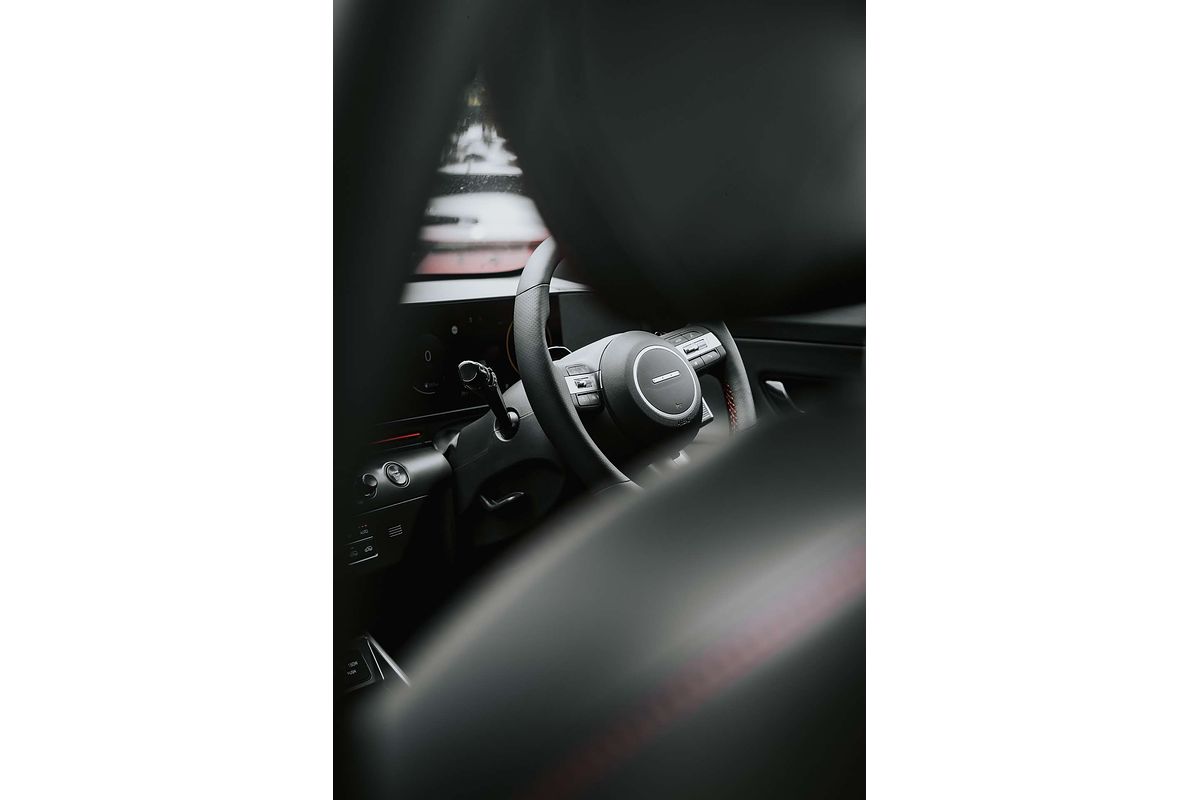 2025 Hyundai Kona Premium N Line SX2.V3