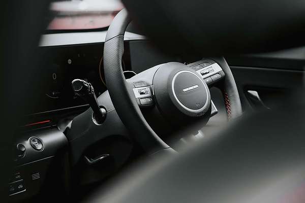 2025 Hyundai Kona Premium N Line SX2.V3