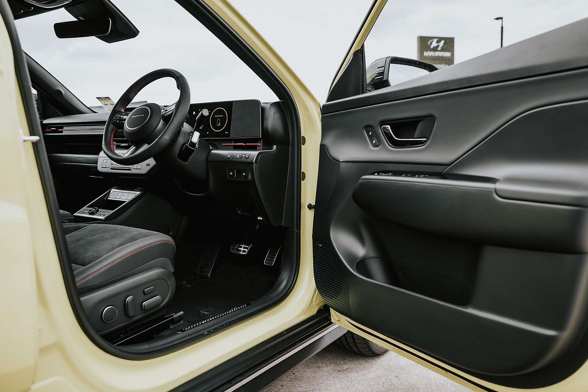 2025 Hyundai Kona Premium N Line SX2.V3