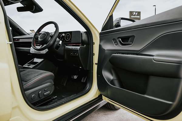 2025 Hyundai Kona Premium N Line SX2.V3