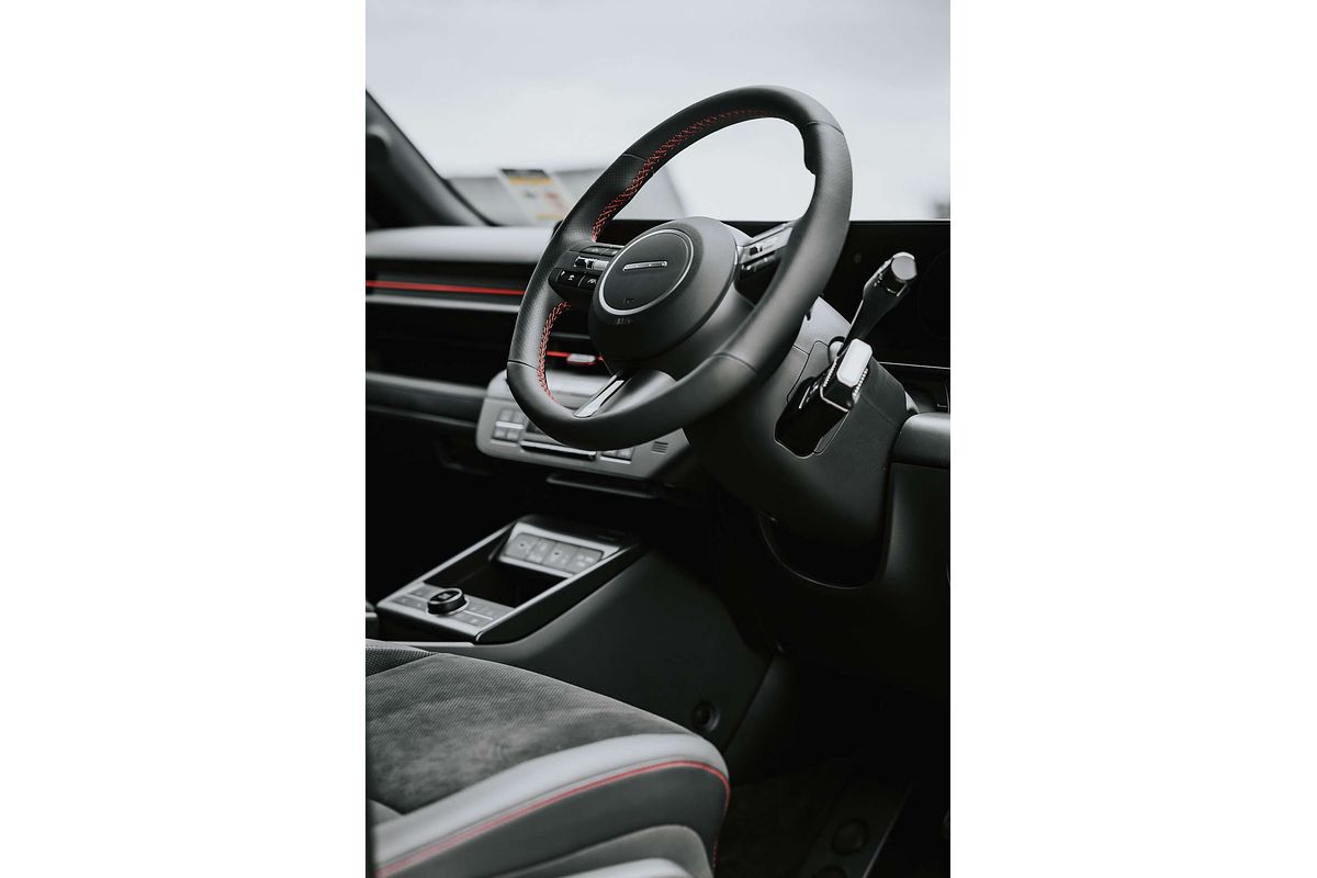 2025 Hyundai Kona Premium N Line SX2.V3