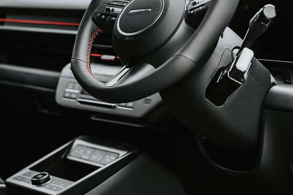 2025 Hyundai Kona Premium N Line SX2.V3