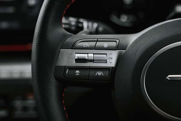 2025 Hyundai Kona Premium N Line SX2.V3