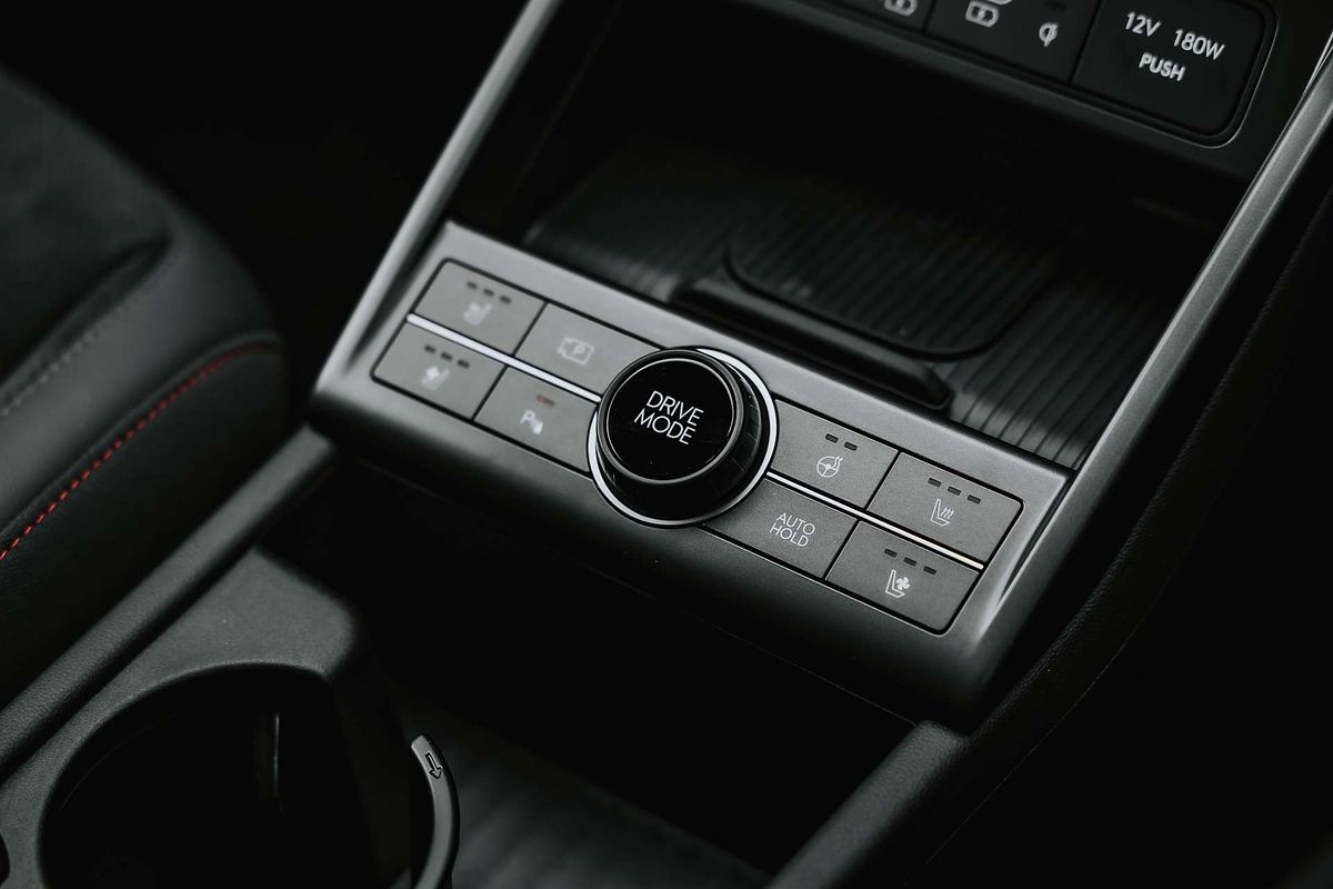 2025 Hyundai Kona Premium N Line SX2.V3