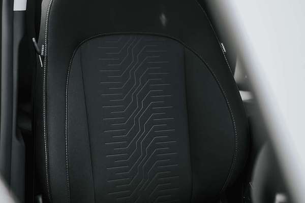 2025 Hyundai Kona Hybrid SX2.V3