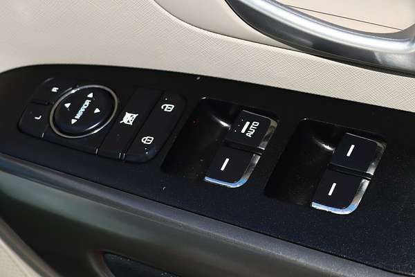 2019 Kia Carnival S YP