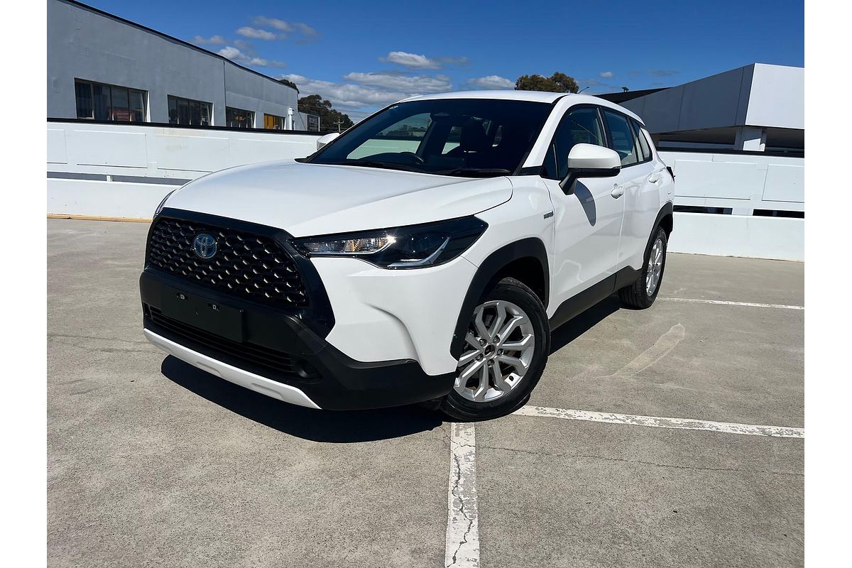 2024 Toyota Corolla Cross GX MXGH10R