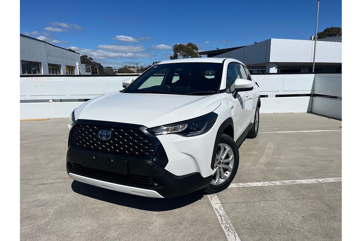 2024 Toyota Corolla Cross GX MXGH10R